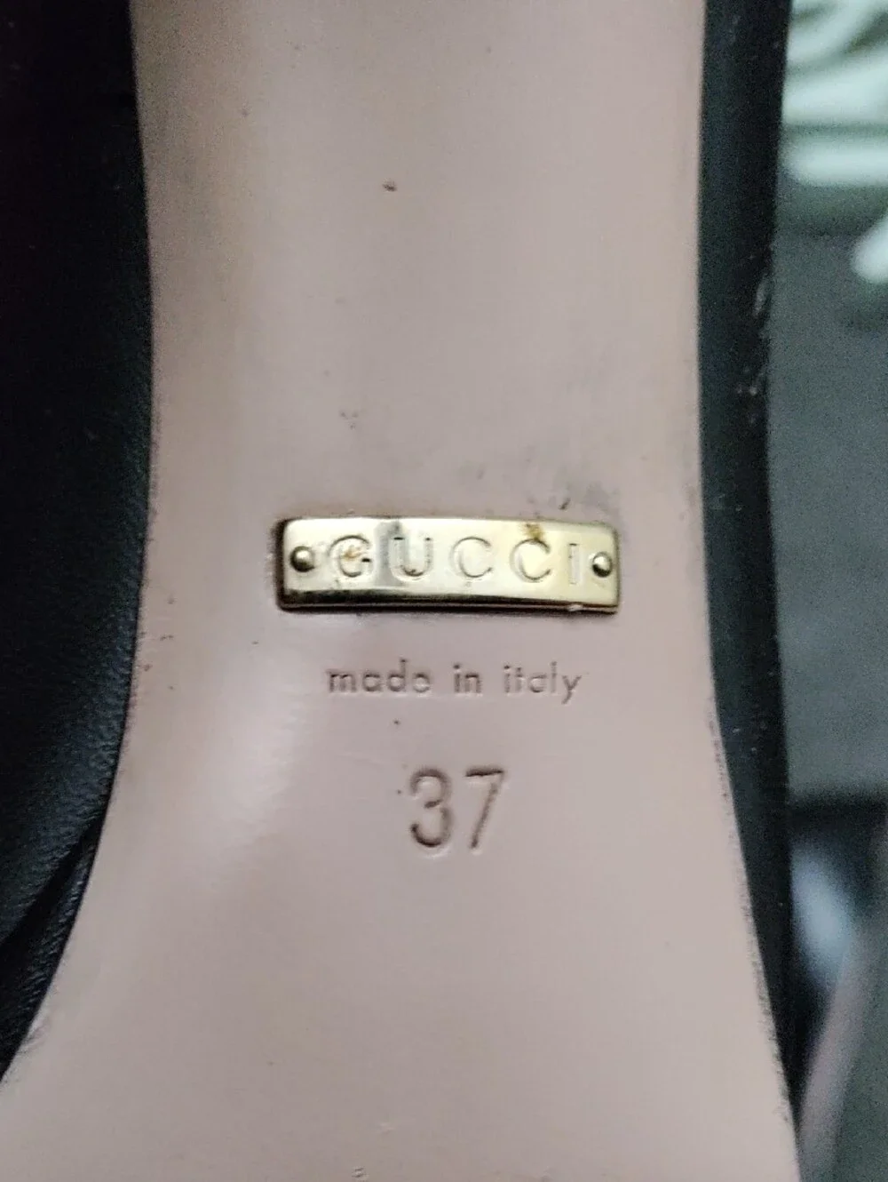 Gucci Black Leather Peep-Toe Heels with Gold Horsebit